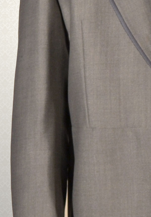 Silver / Grey Wilvorst lightweight, tailored fit lounge suit